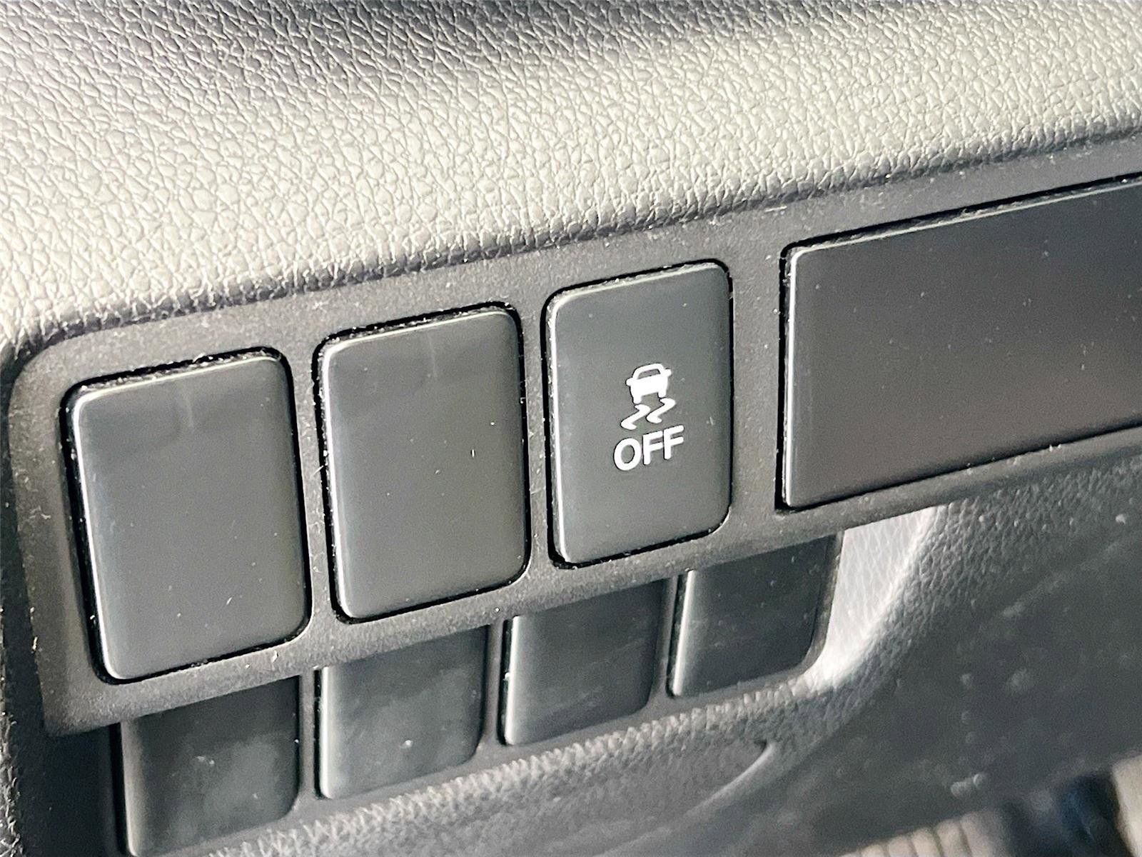 Used 2019 Mitsubishi Eclipse Cross SE AWD/4WD image 14