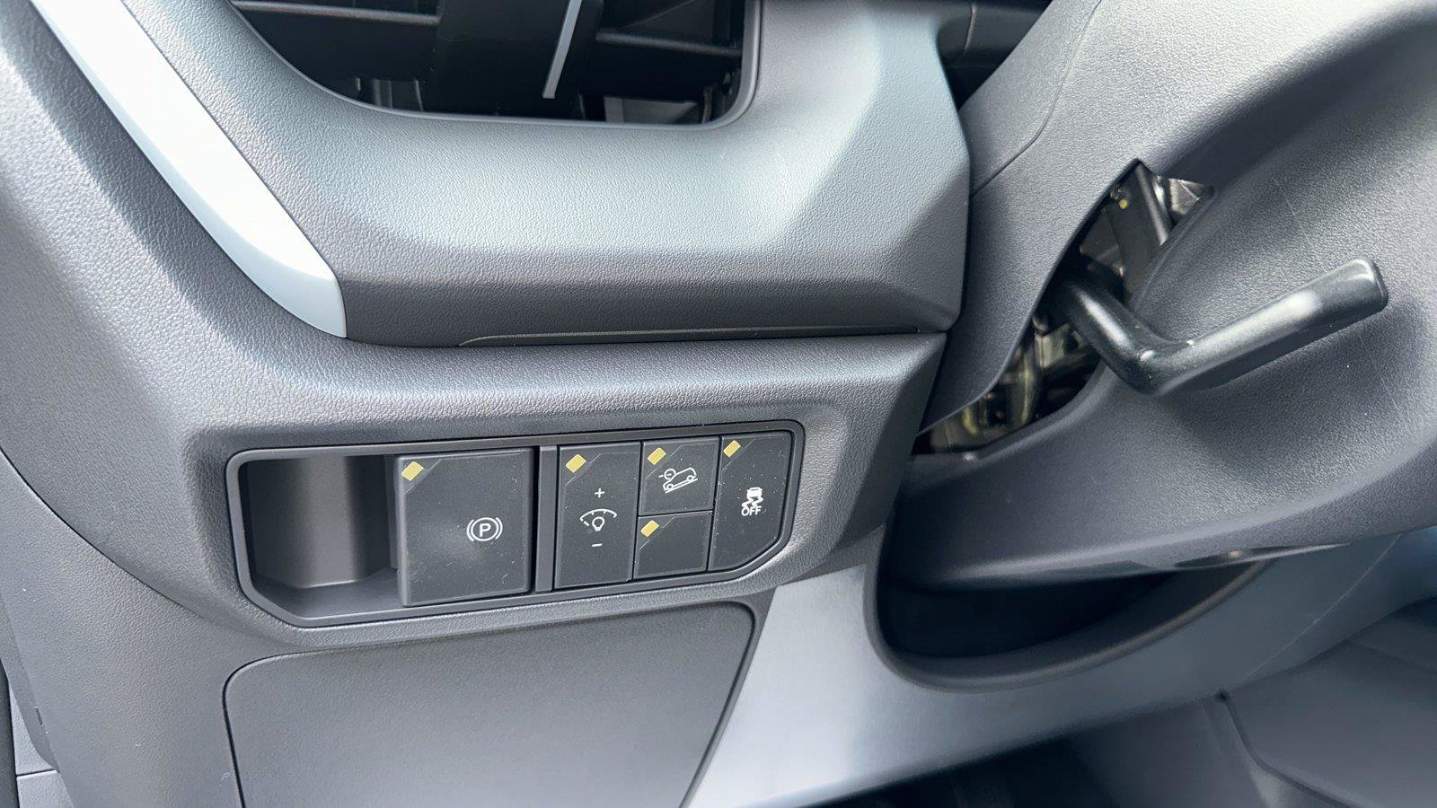 New 2027 Kia Seltos S FWD image 26