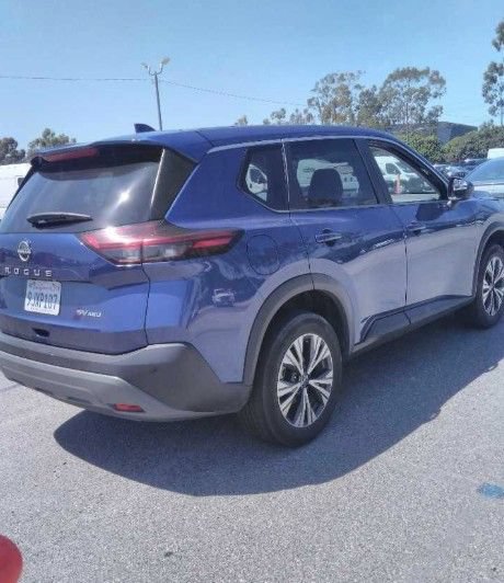 Used 2023 Nissan Rogue SV AWD/4WD image 2