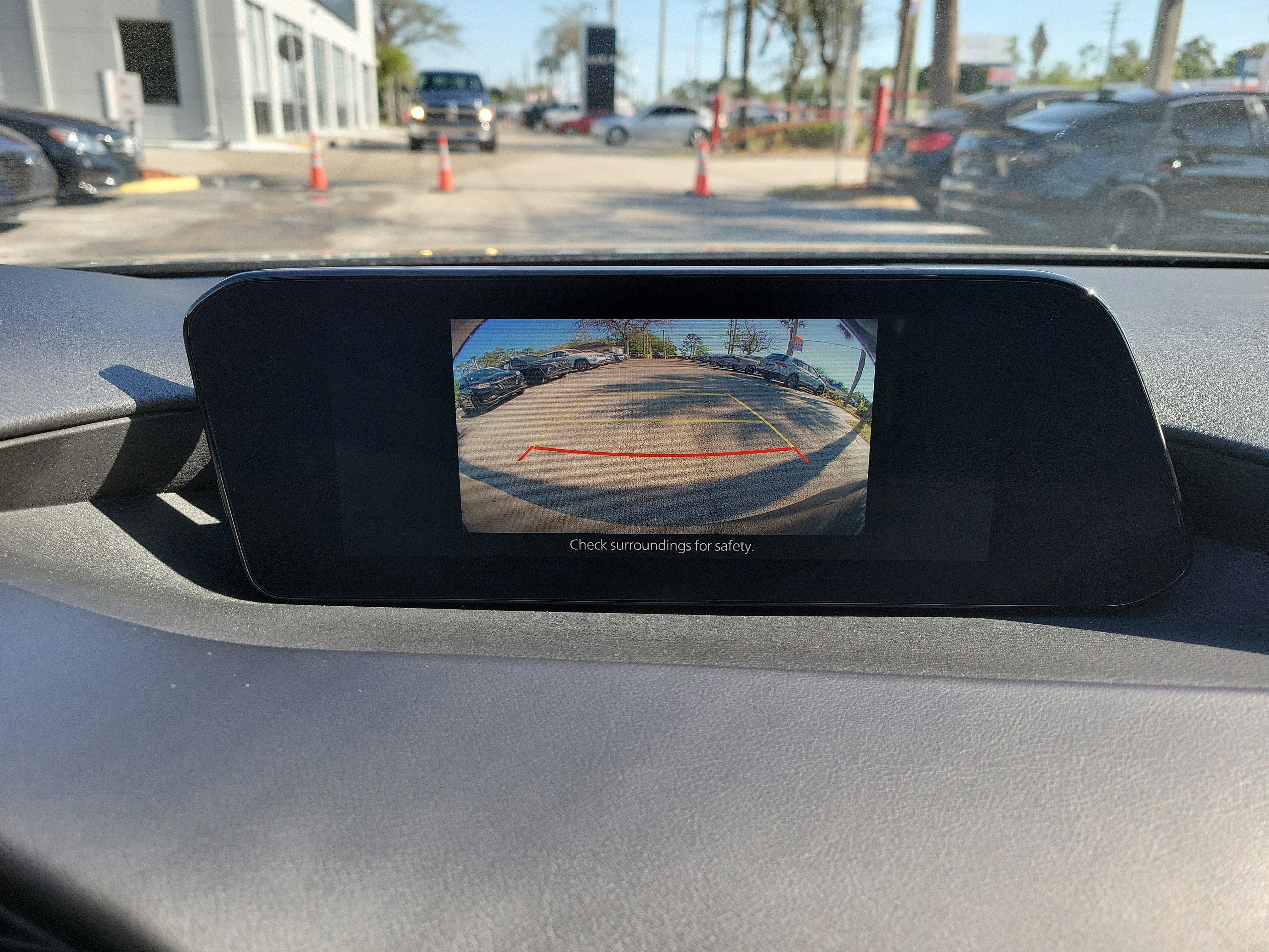 Used 2024 MAZDA MAZDA3 s FWD image 31