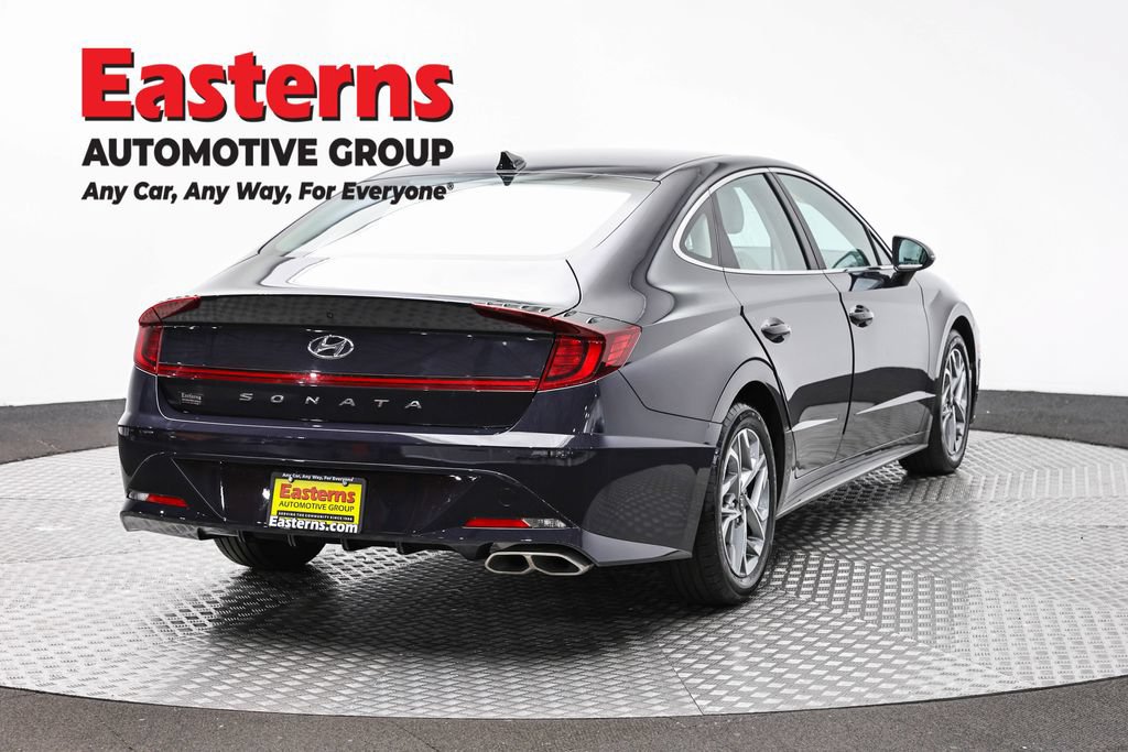 Used 2023 Hyundai Sonata SEL FWD image 5