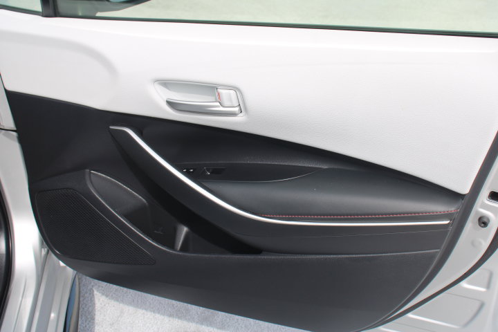 Used 2024 Toyota Corolla SE FWD image 16