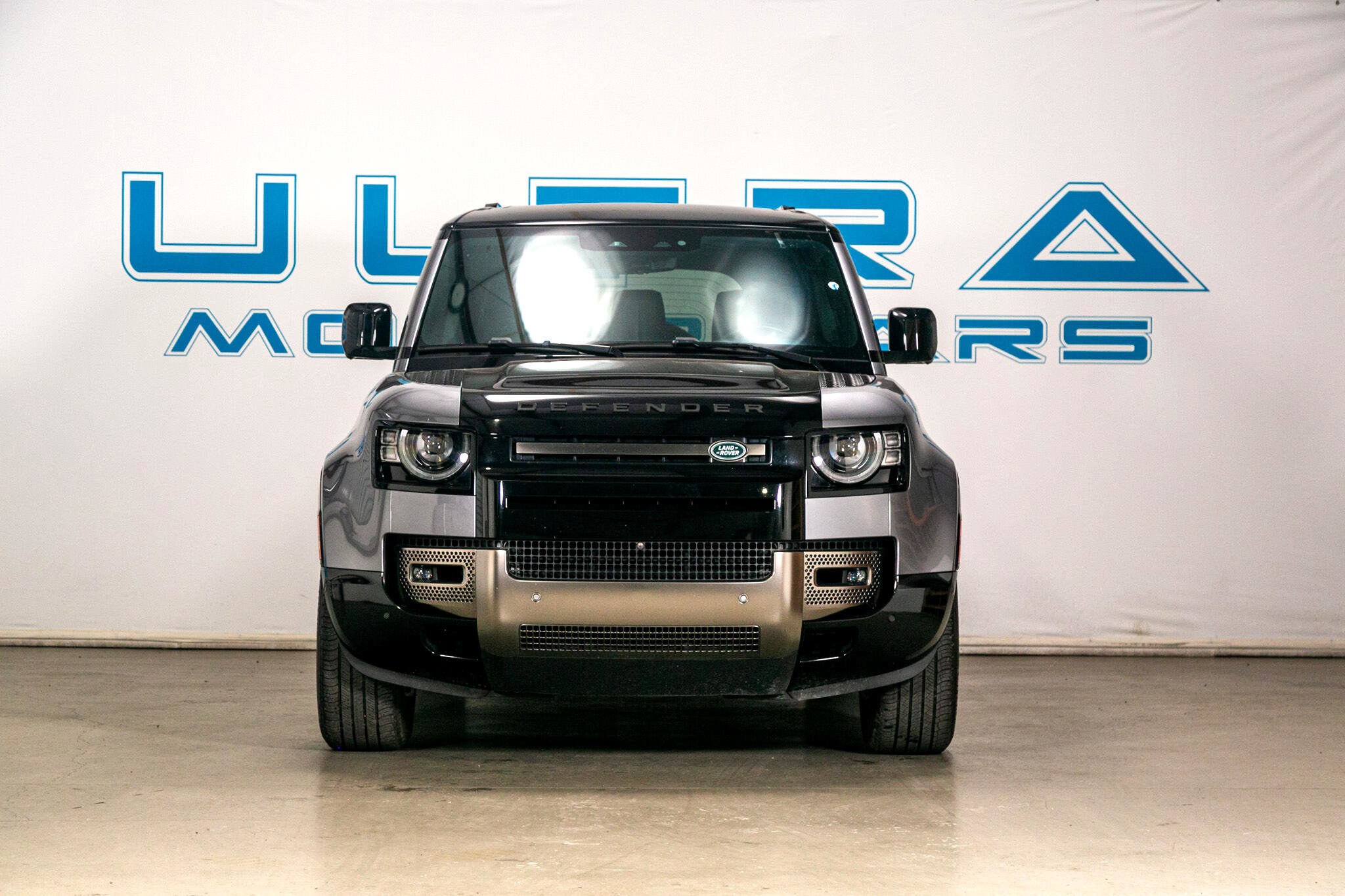 Used 2020 Land Rover Defender 110 X image 5