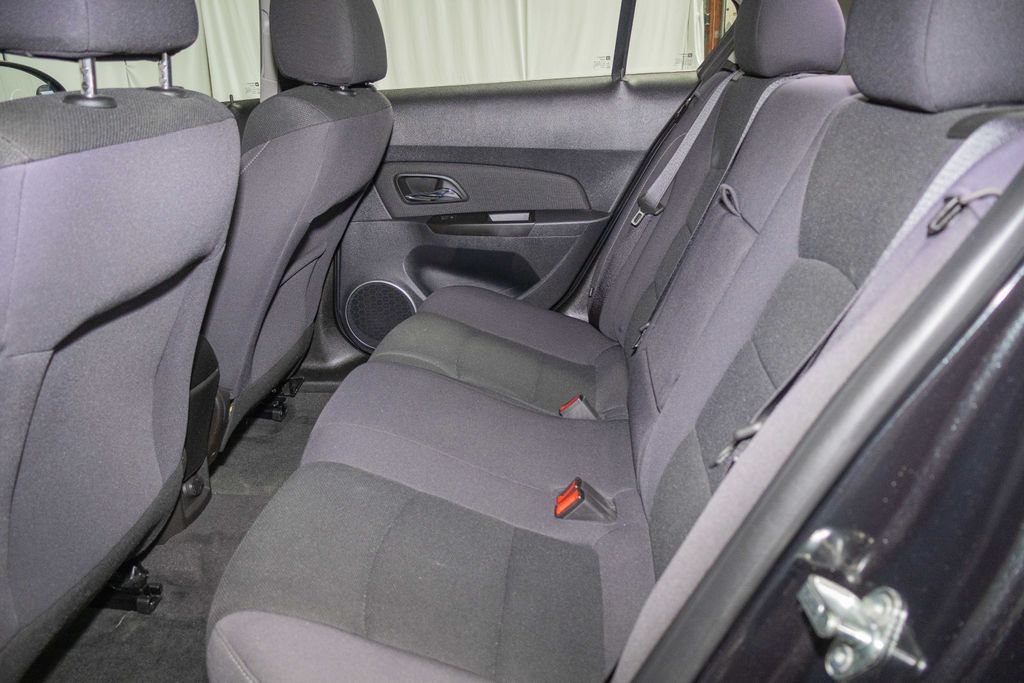 Used 2014 Chevrolet Cruze LT w/ All-Star Edition FWD image 13