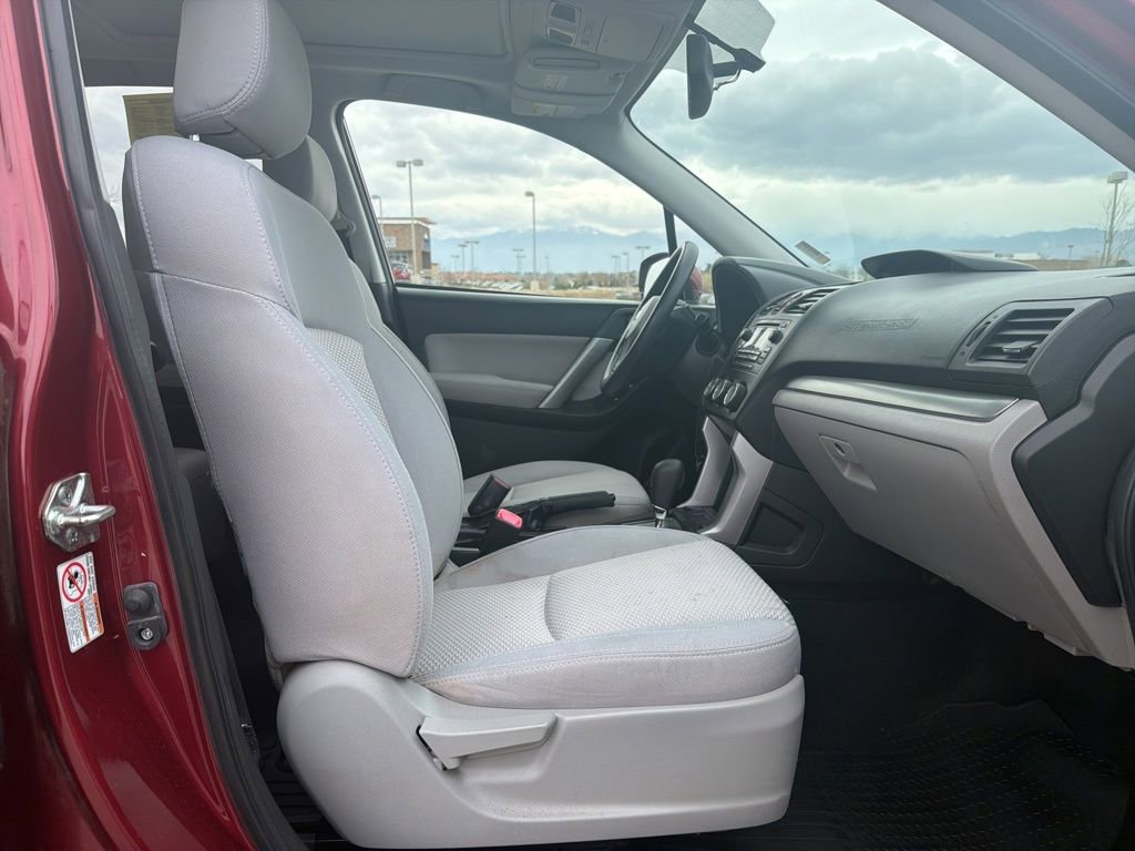 Used 2014 Subaru Forester 2.5i Premium w/ All-Weather Package image 27