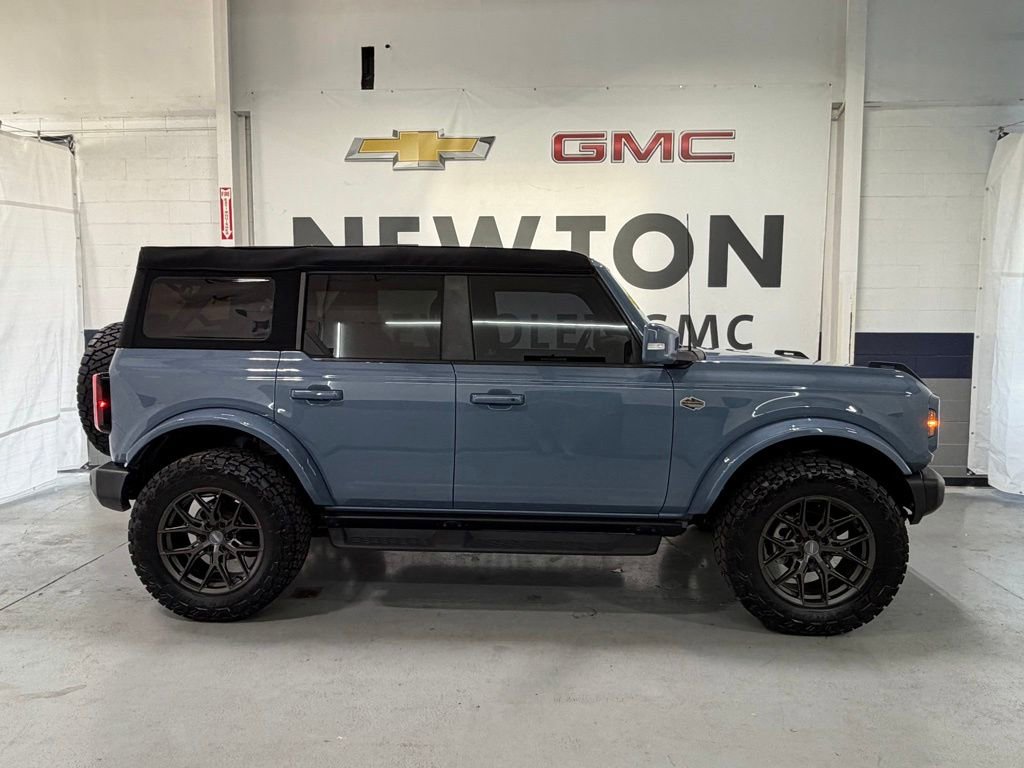Used 2023 Ford Bronco Wildtrak AWD/4WD image 34