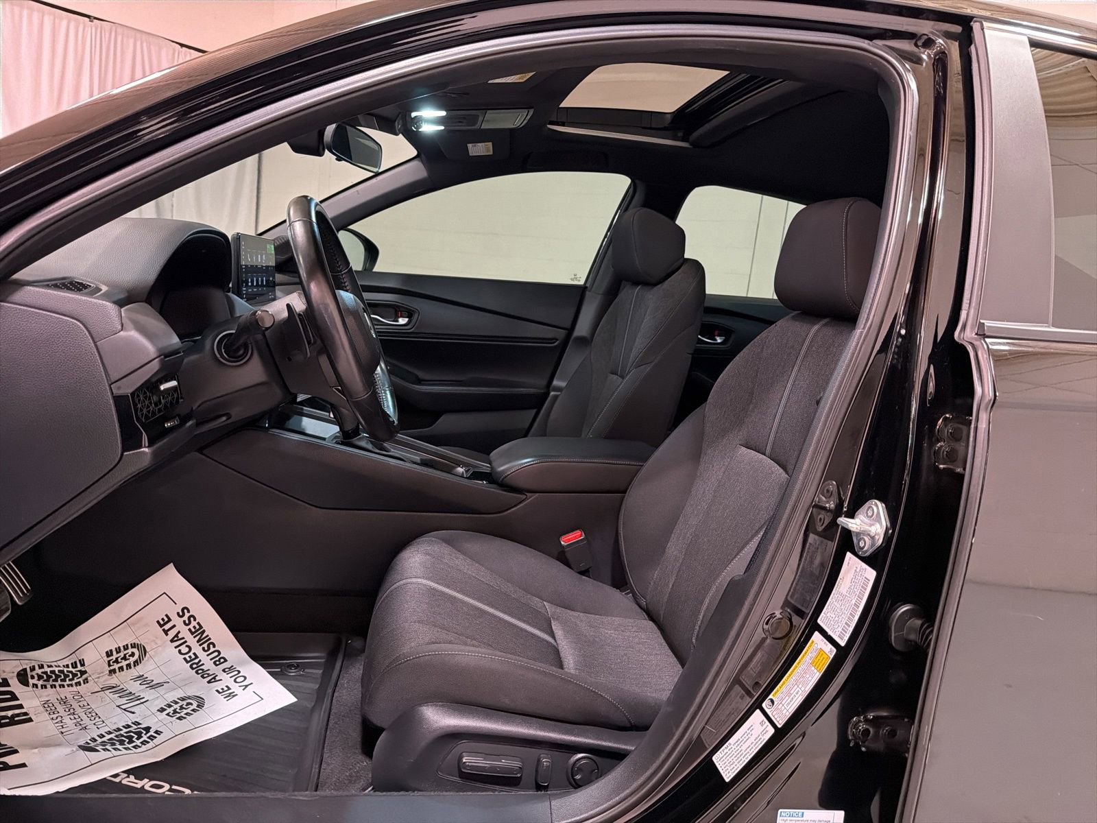 Used 2023 Honda Accord Sport image 10