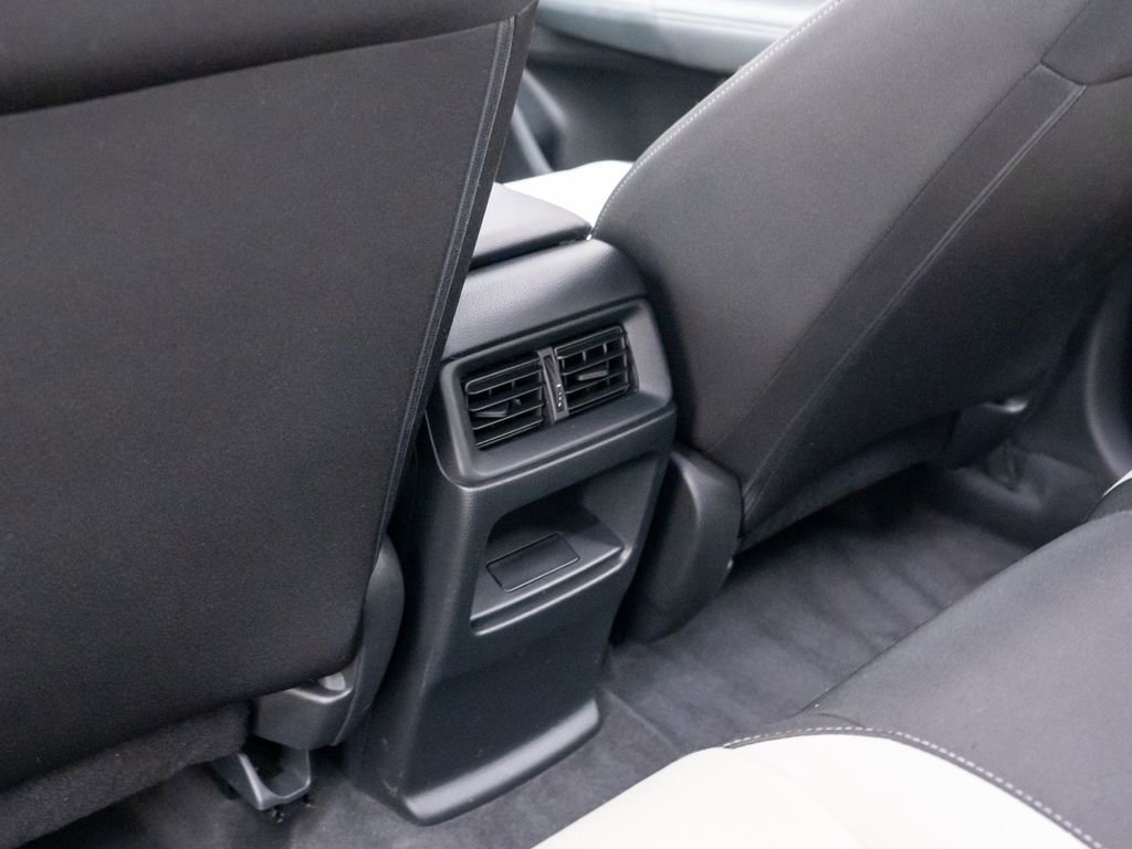 Used 2024 Honda CR-V LX image 16