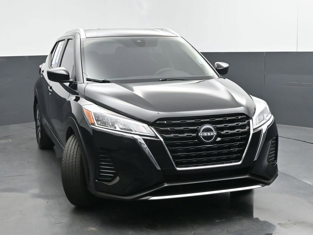 Used 2024 Nissan Kicks SV FWD image 8