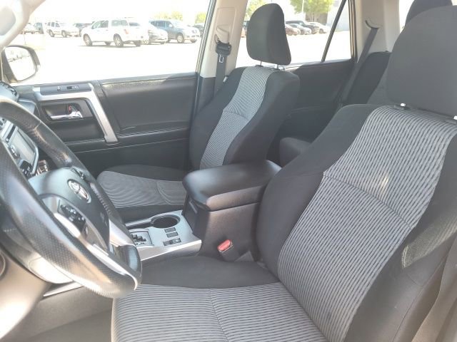 Used 2016 Toyota 4Runner SR5 image 21