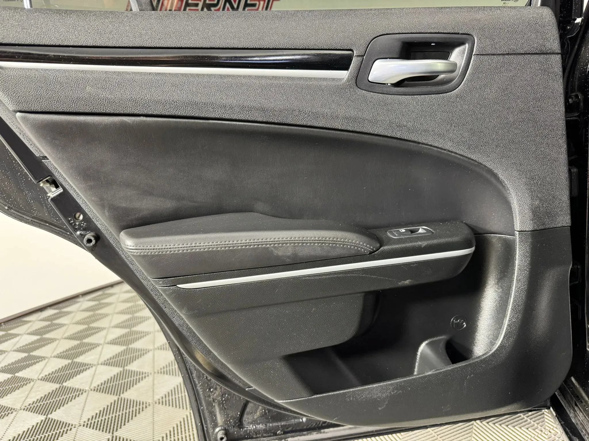 Used 2023 Chrysler 300 Touring w/ Sport Appearance Package RWD image 38