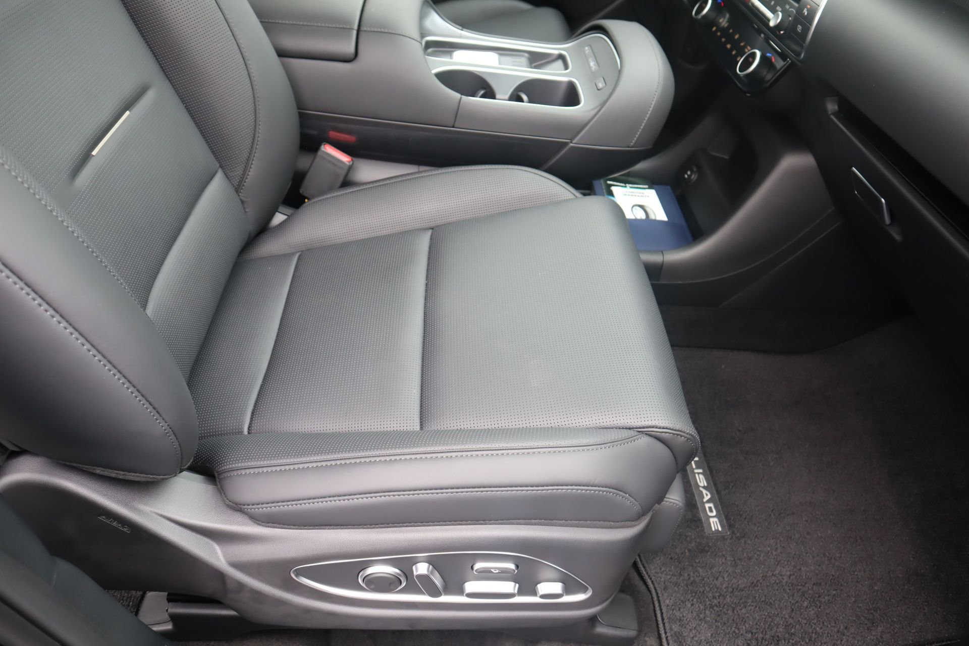 New 2026 Hyundai Palisade Calligraphy image 19