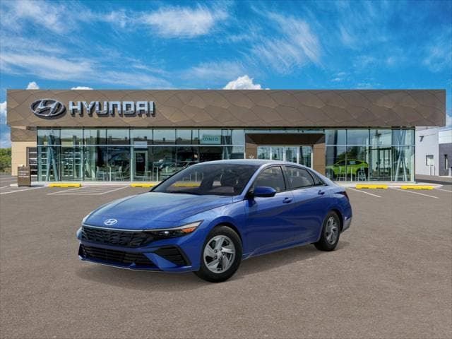 New 2025 Hyundai Elantra SE