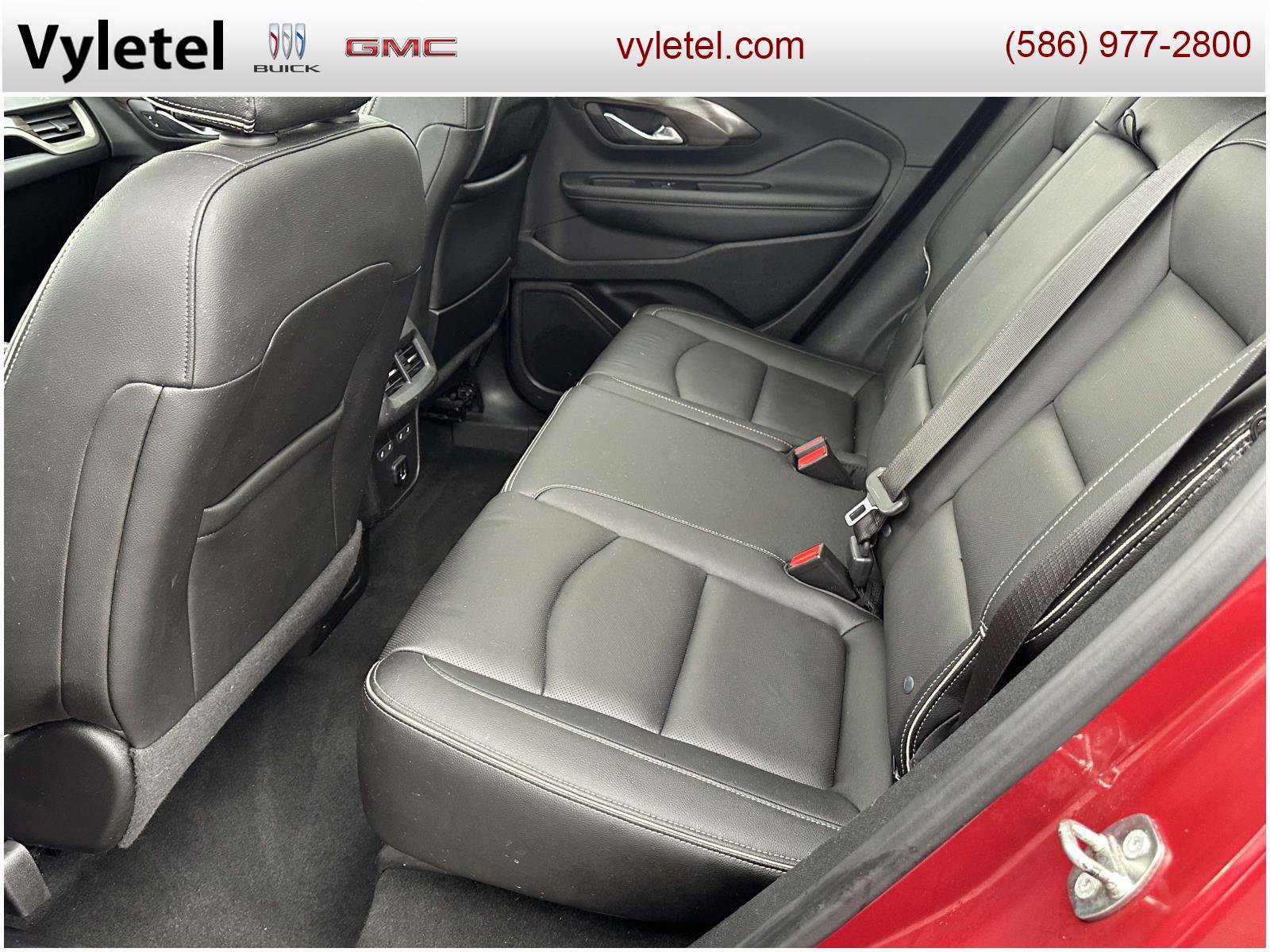 Used 2018 GMC Terrain Denali w/ Advanced Safety Package image 11