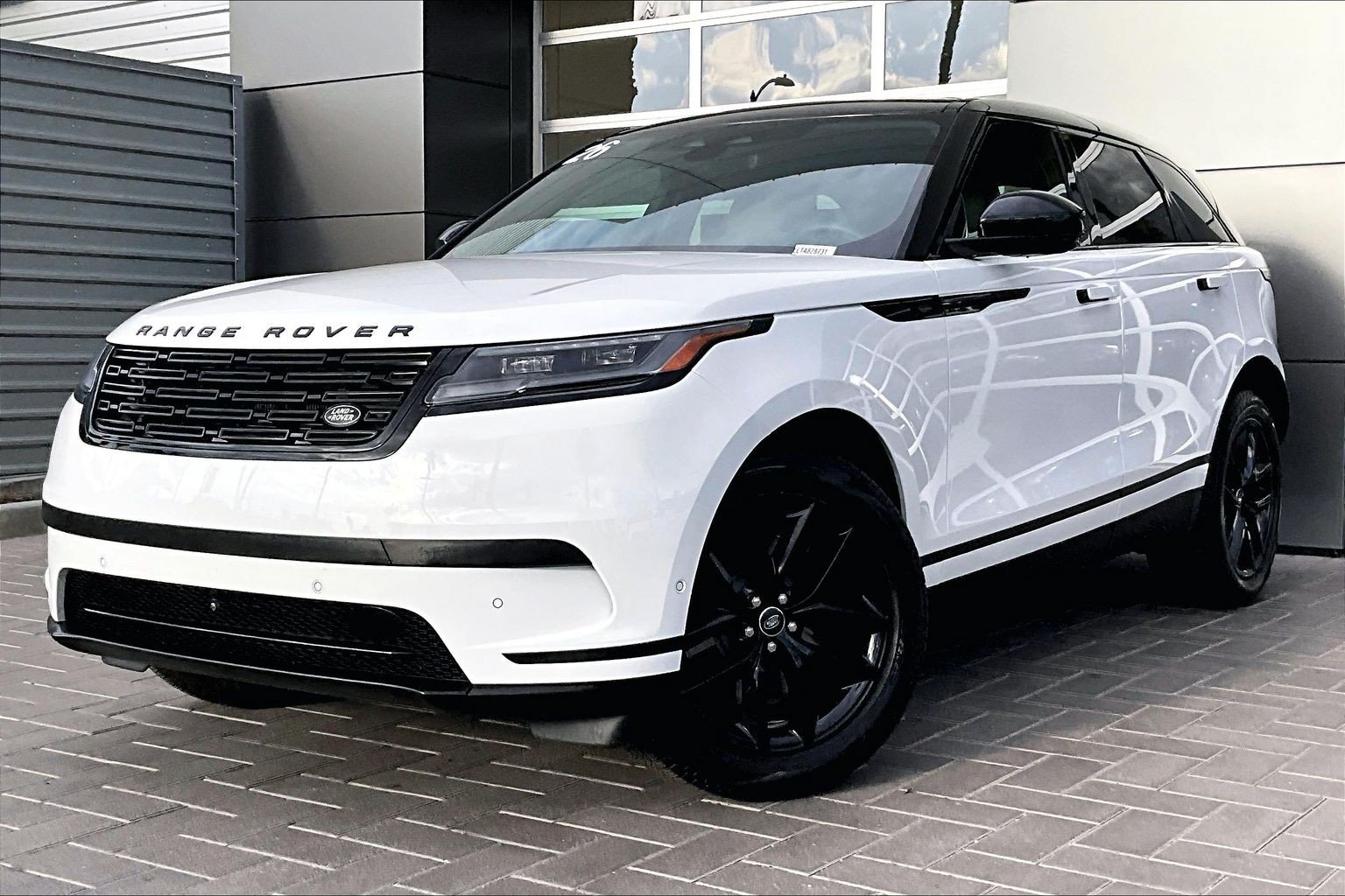 Used 2026 Land Rover Range Rover Velar S AWD/4WD image 1