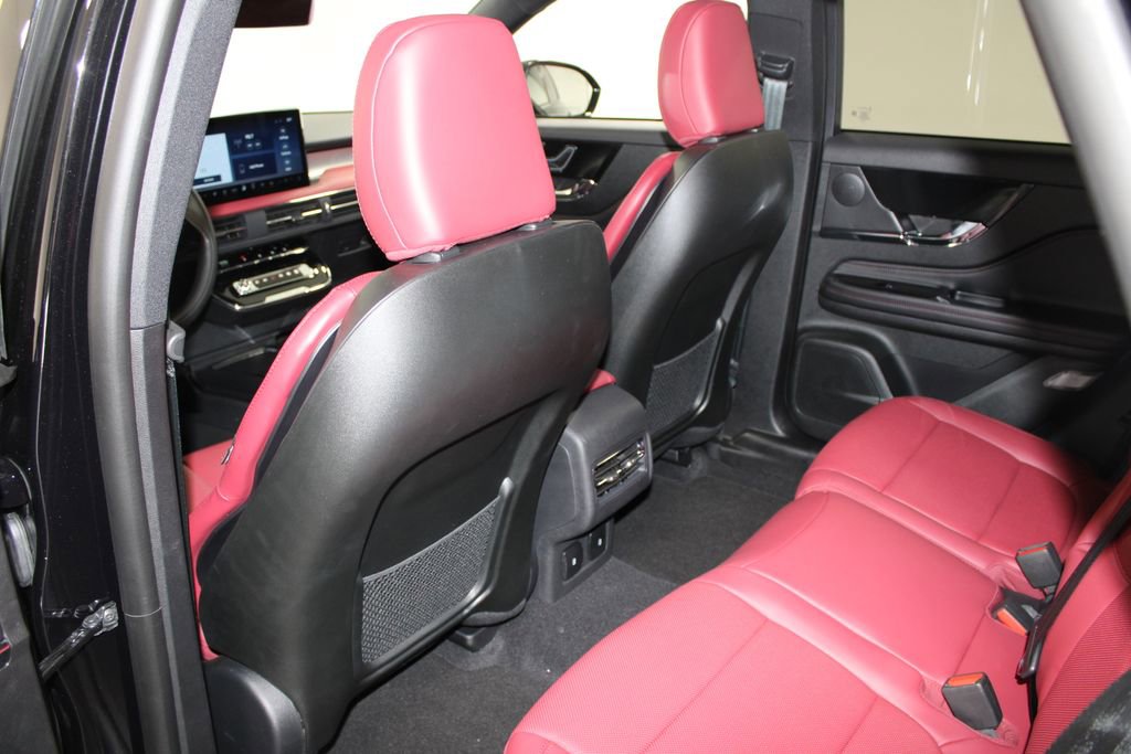 New 2026 Lincoln Corsair Reserve w/ Jet Appearance Package image 26