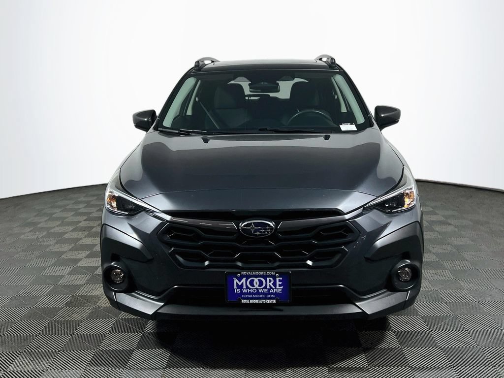 Used 2025 Subaru Crosstrek 2.5i Premium AWD/4WD image 2