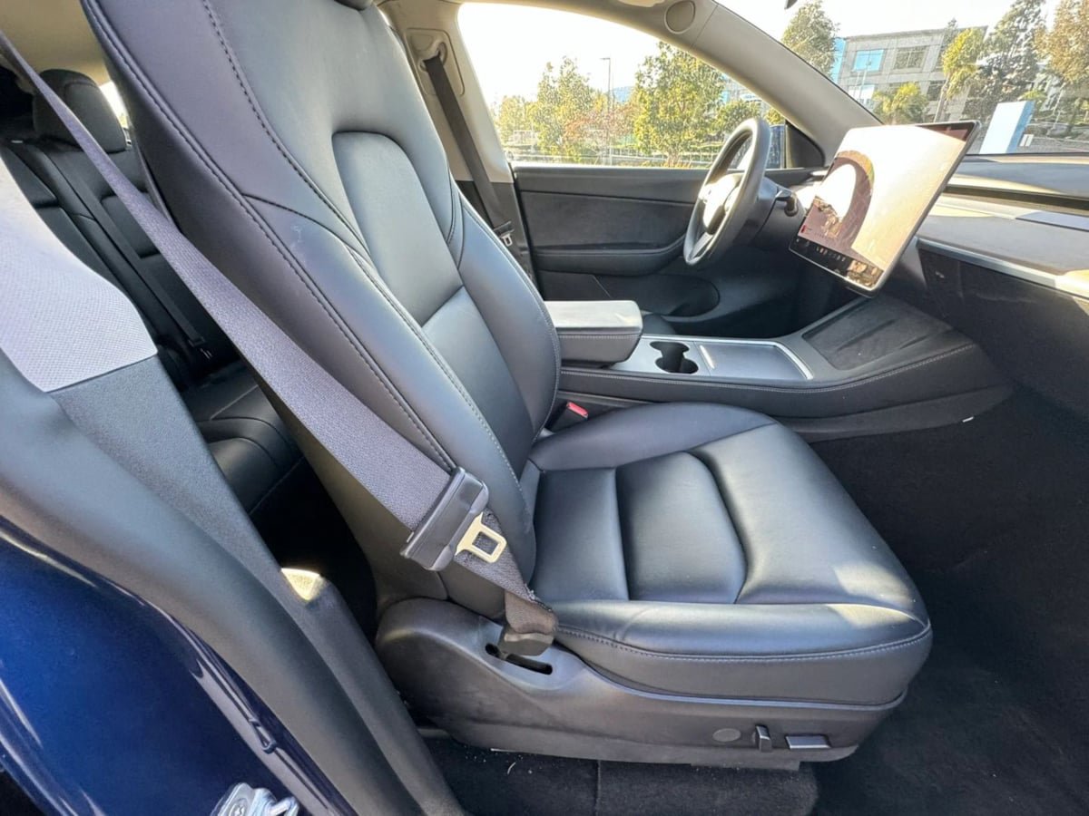 Used 2023 Tesla Model Y Long Range AWD/4WD image 14