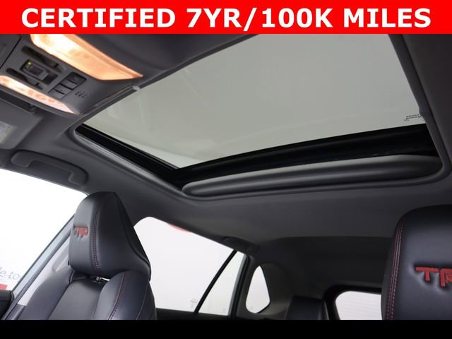 Used 2020 Toyota RAV4 TRD Off-Road AWD/4WD image 29