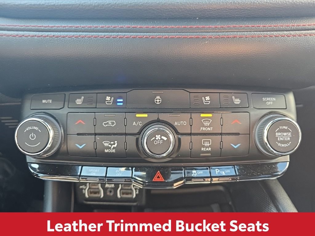 Used 2023 Dodge Durango R/T image 32