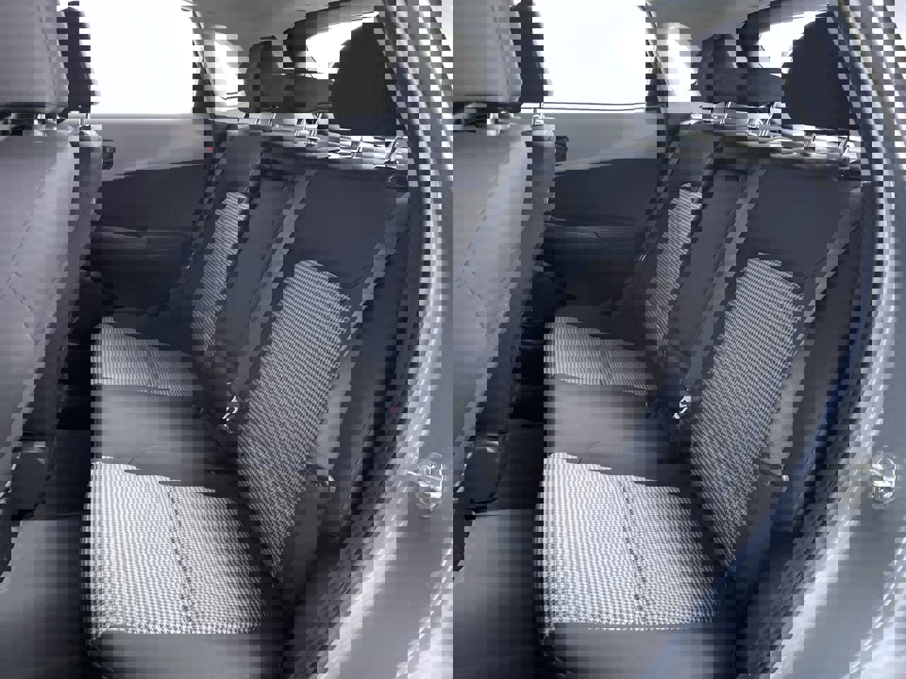 Used 2019 Hyundai Kona SE image 19