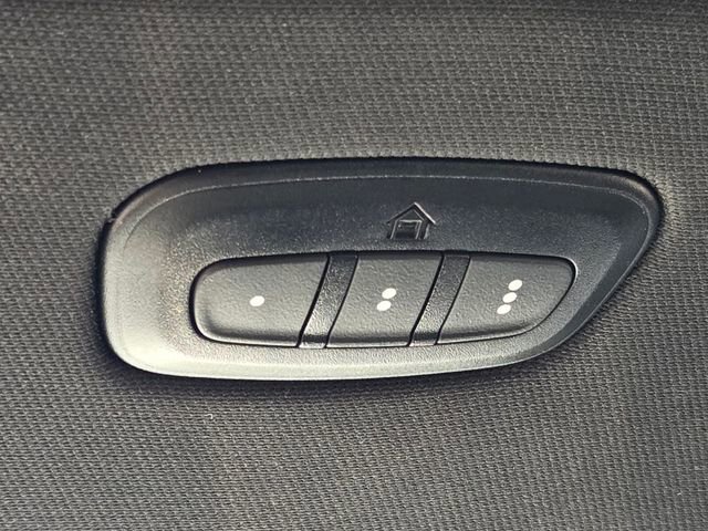 Used 2024 RAM 1500 Laramie image 31