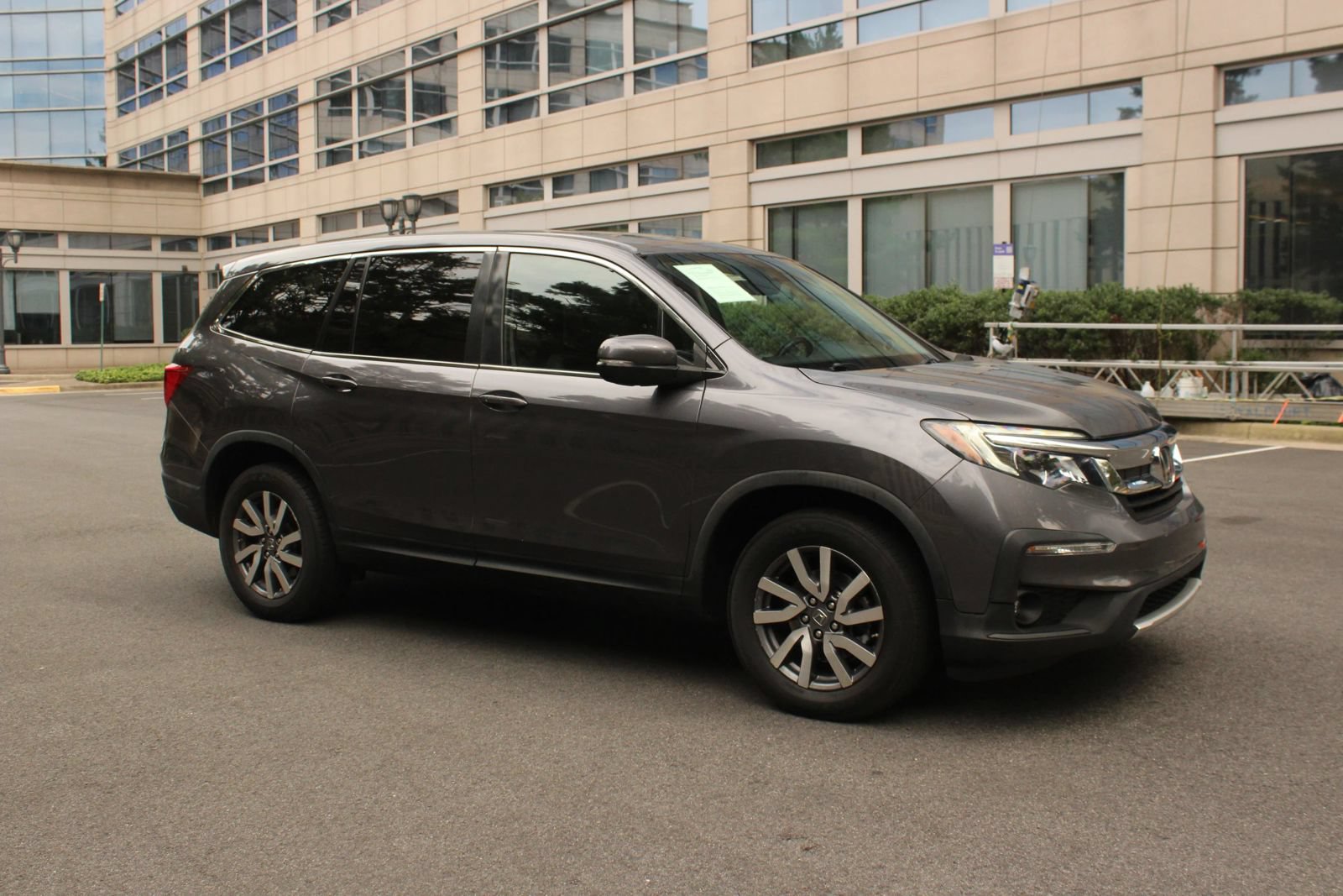 Used 2019 Honda Pilot EX-L image 2