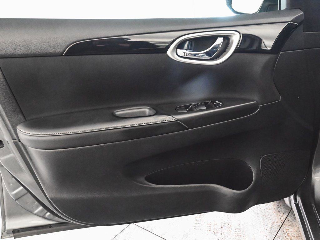 Used 2019 Nissan Sentra SV image 7