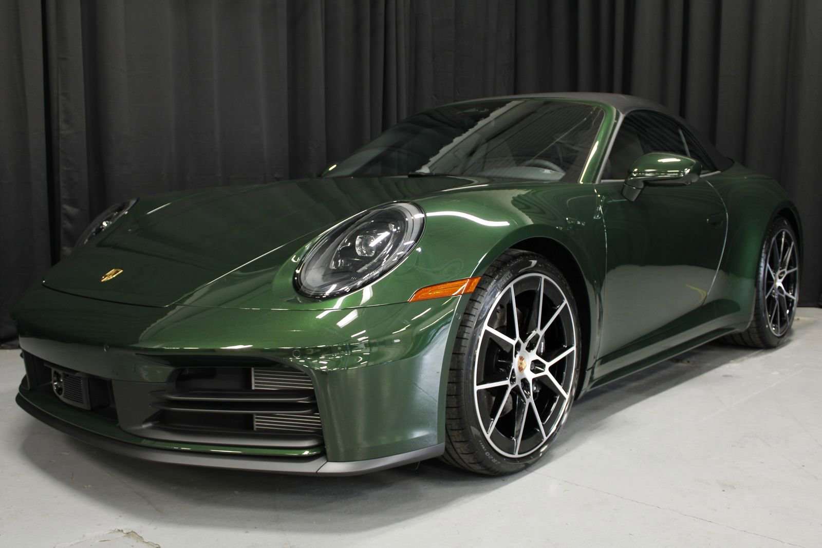 New 2026 Porsche 911 Carrera RWD image 9