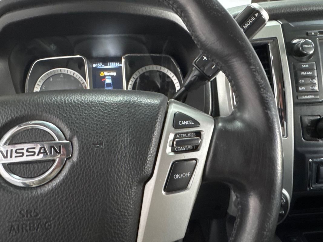 Used 2018 Nissan Titan SV w/ SV Convenience Package image 11