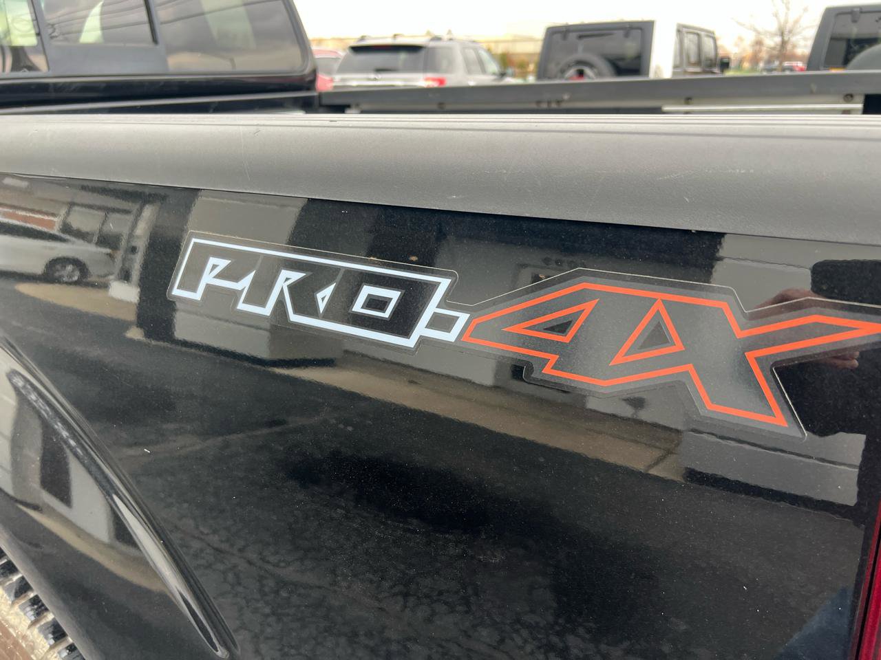 Used 2013 Nissan Frontier PRO-4X image 4