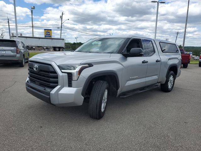 Used 2023 Toyota Tundra SR5 w/ SR5 Convenience Package AWD/4WD image 2