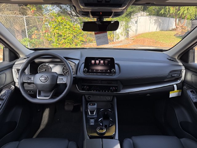 New 2026 Nissan Rogue Dark Armor AWD/4WD image 11
