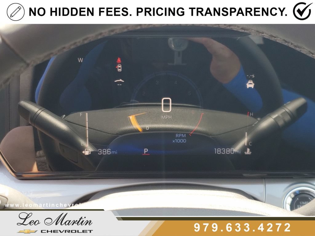 Used 2025 Chevrolet Trax LT w/ Driver Confidence Package FWD image 20