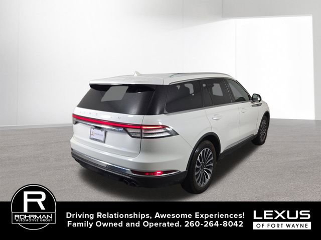 Used 2023 Lincoln Aviator Reserve w/ Elements Package Plus image 7
