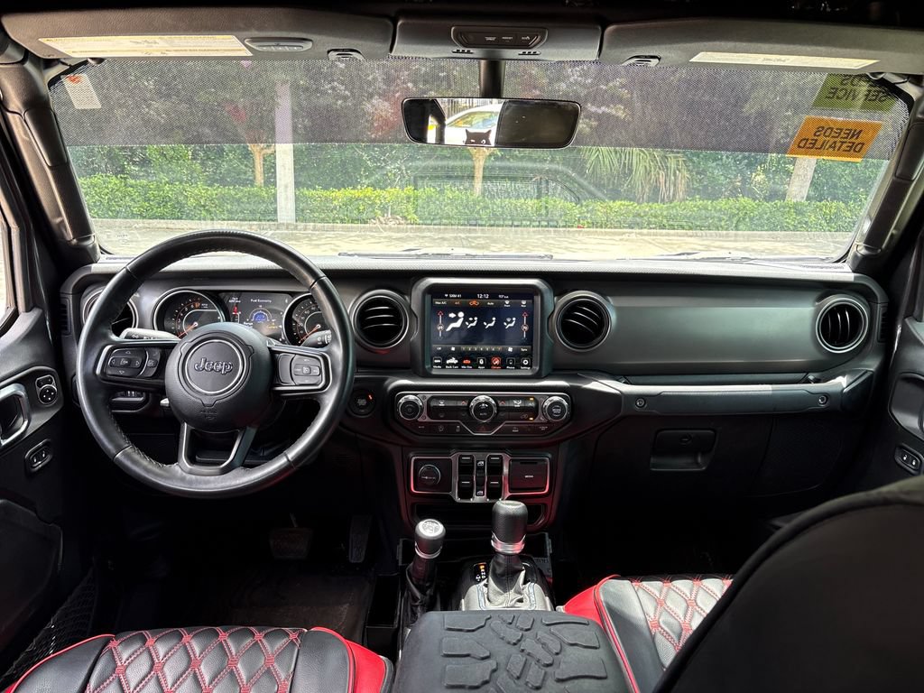 Used 2022 Jeep Gladiator Sport AWD/4WD image 7