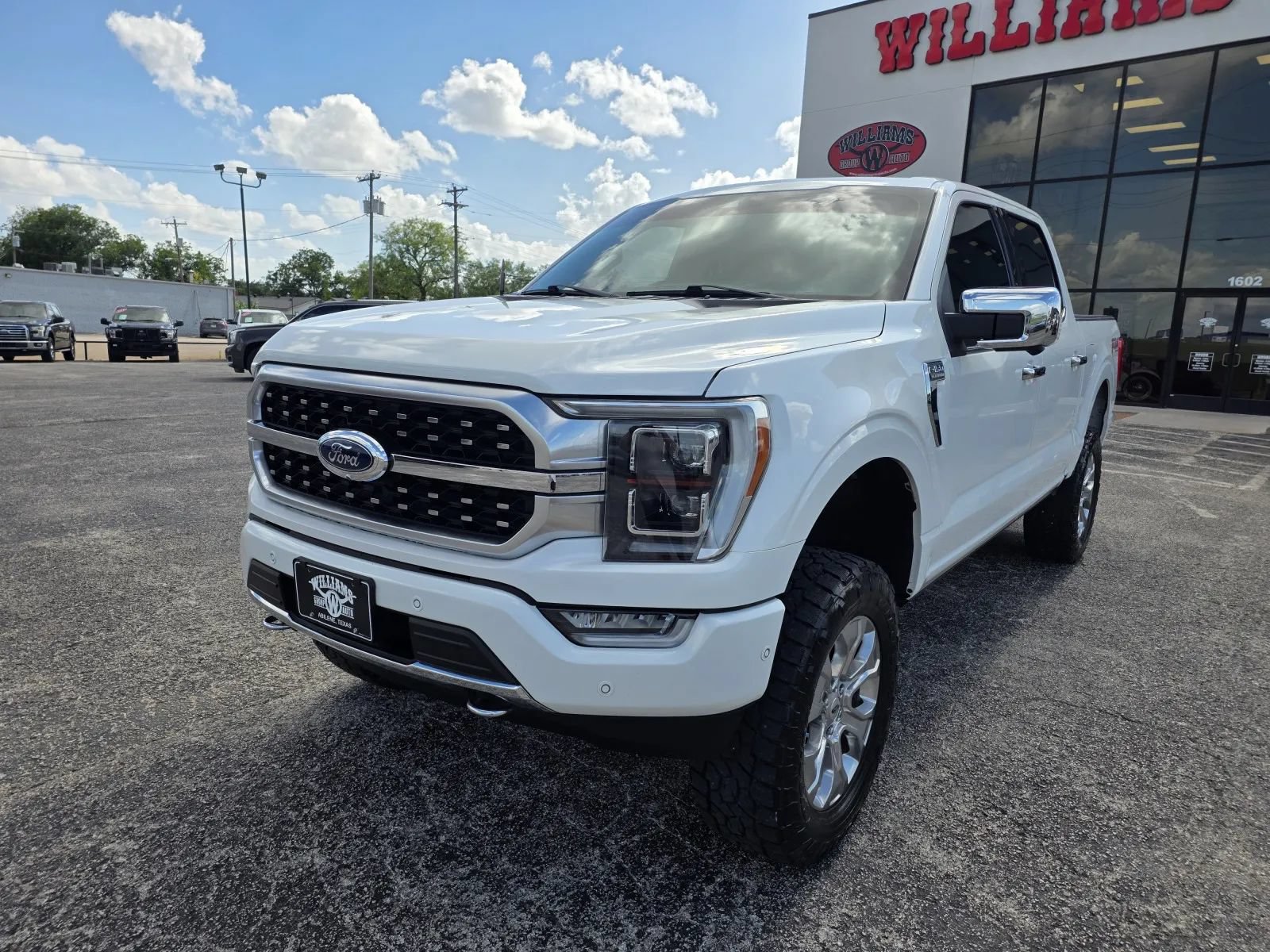 Used 2021 Ford F150 Platinum w/ Equipment Group 701A High AWD/4WD image 3