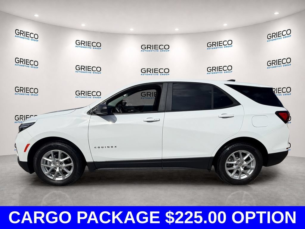 Used 2024 Chevrolet Equinox LS w/ LS Convenience Package FWD image 4