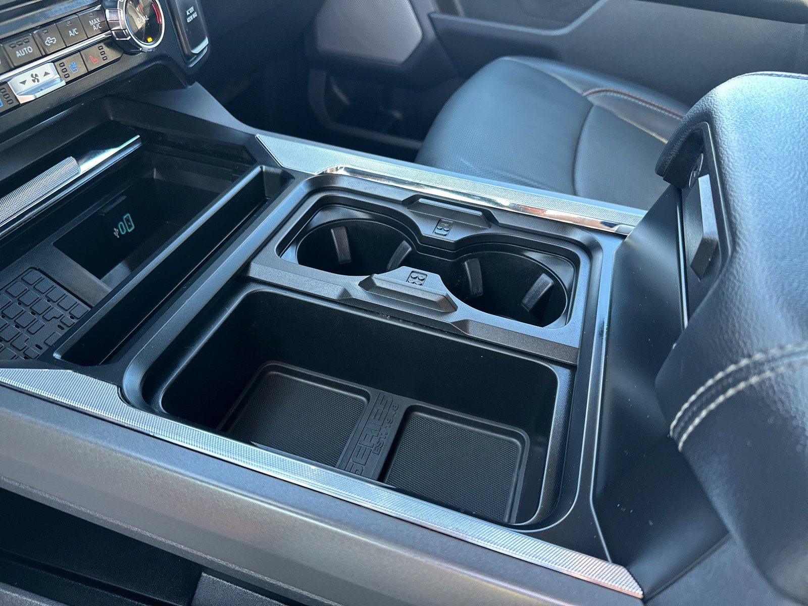 Used 2024 Ford F250 Lariat w/ Lariat Ultimate Package image 22