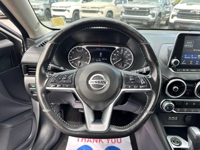 Used 2022 Nissan Sentra SV FWD image 14