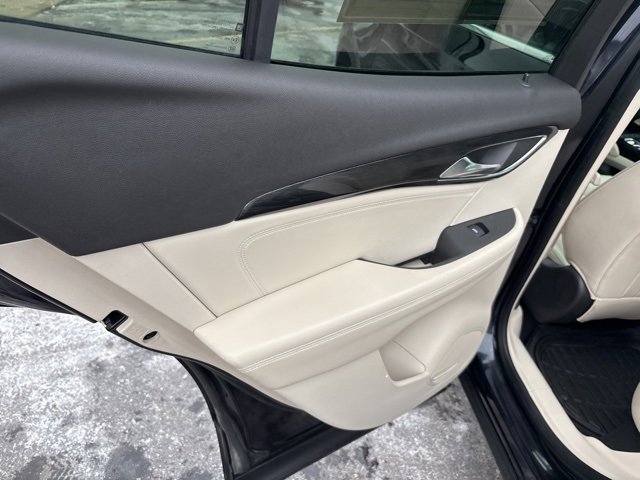 Used 2021 Buick Envision Essence image 23