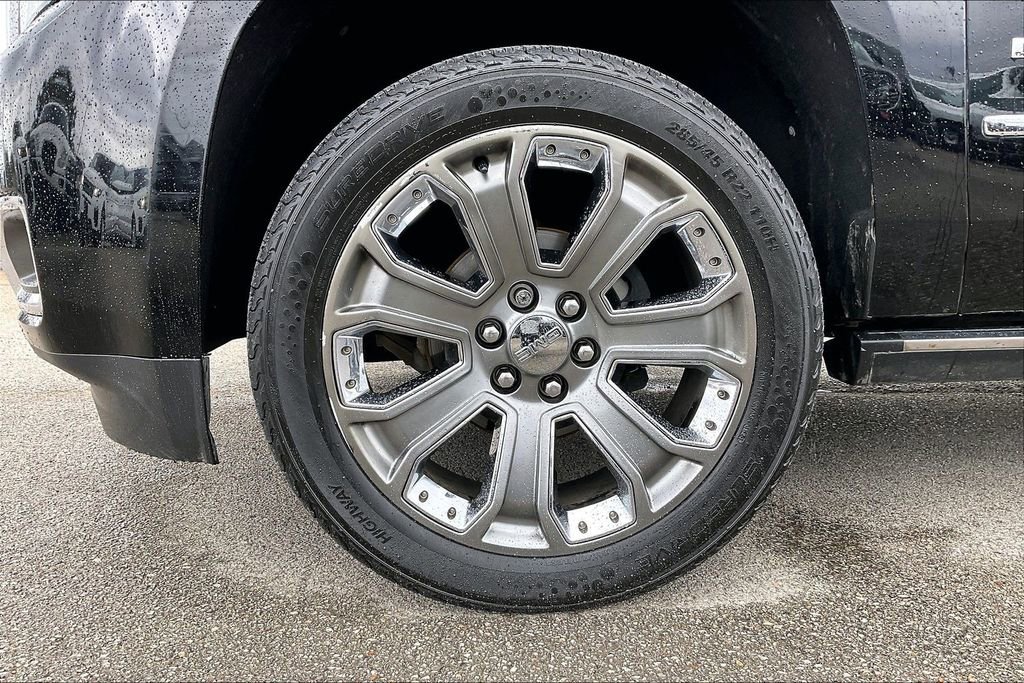 Used 2015 GMC Yukon Denali w/ Touring Package image 33