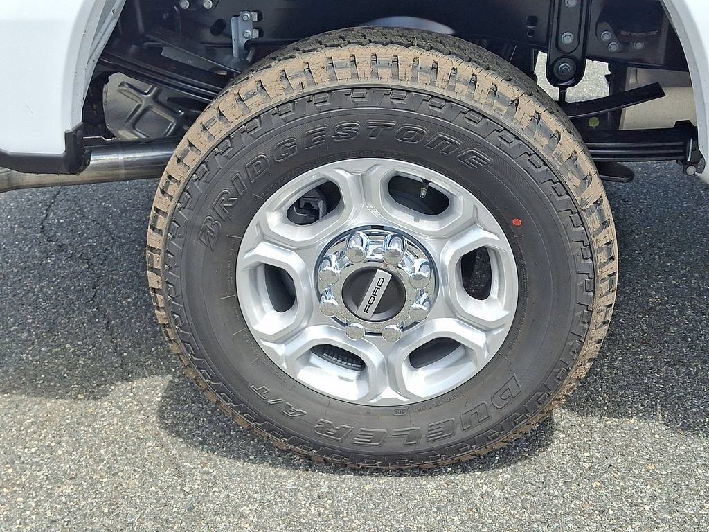 New 2026 Ford F350 XLT AWD/4WD image 5