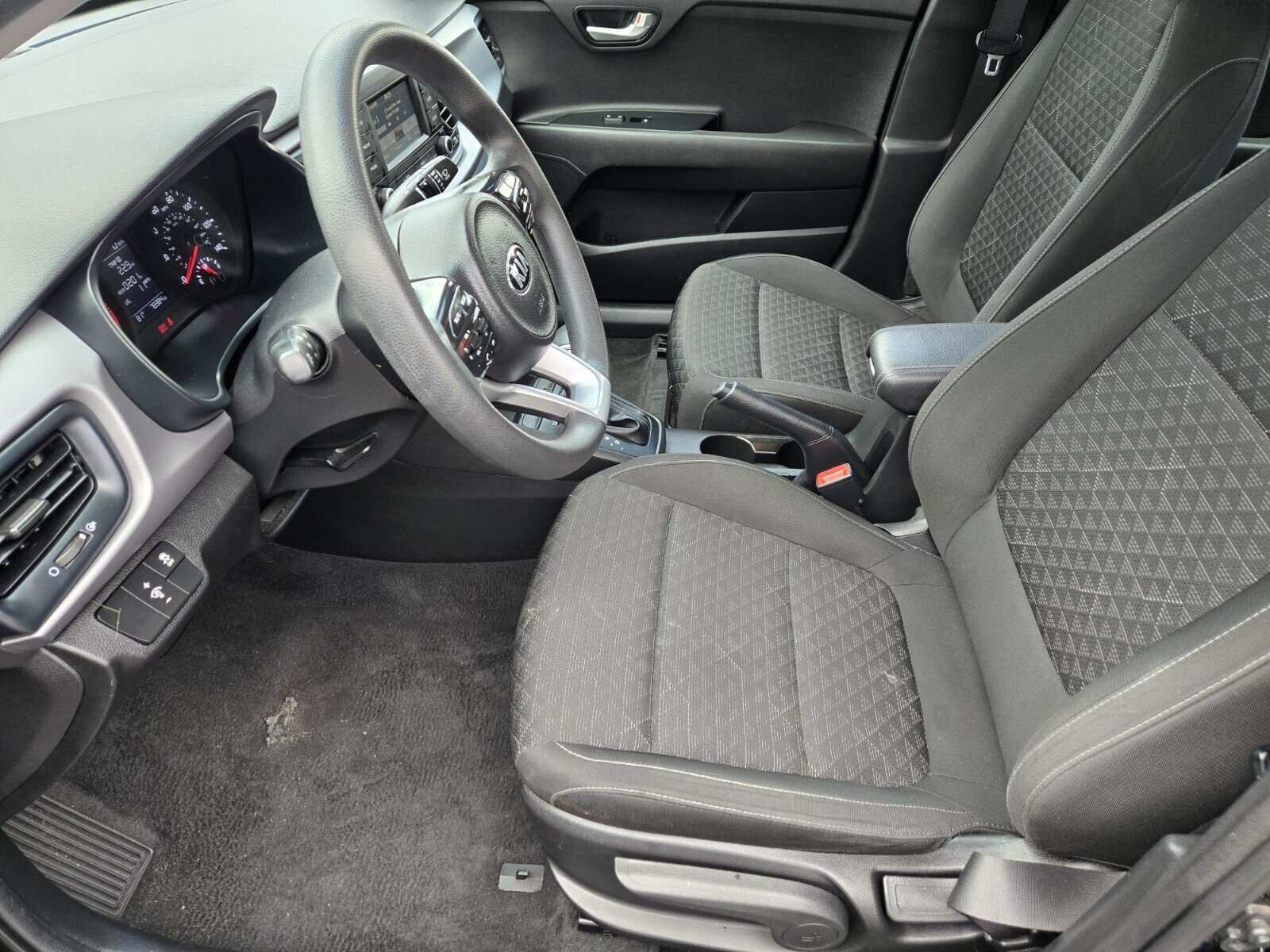 Used 2018 Kia Rio S FWD image 7