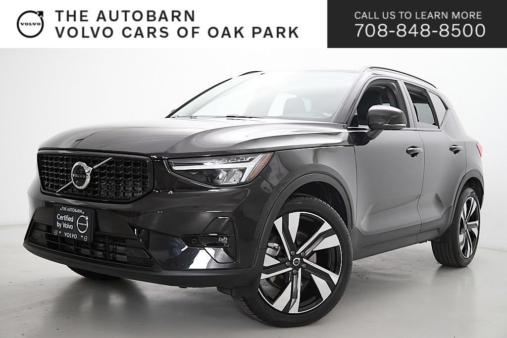 Certified 2023 Volvo XC40 B5 Ultimate w/ Climate Package