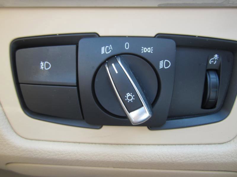 Used 2016 BMW 328i xDrive Sedan AWD/4WD image 24