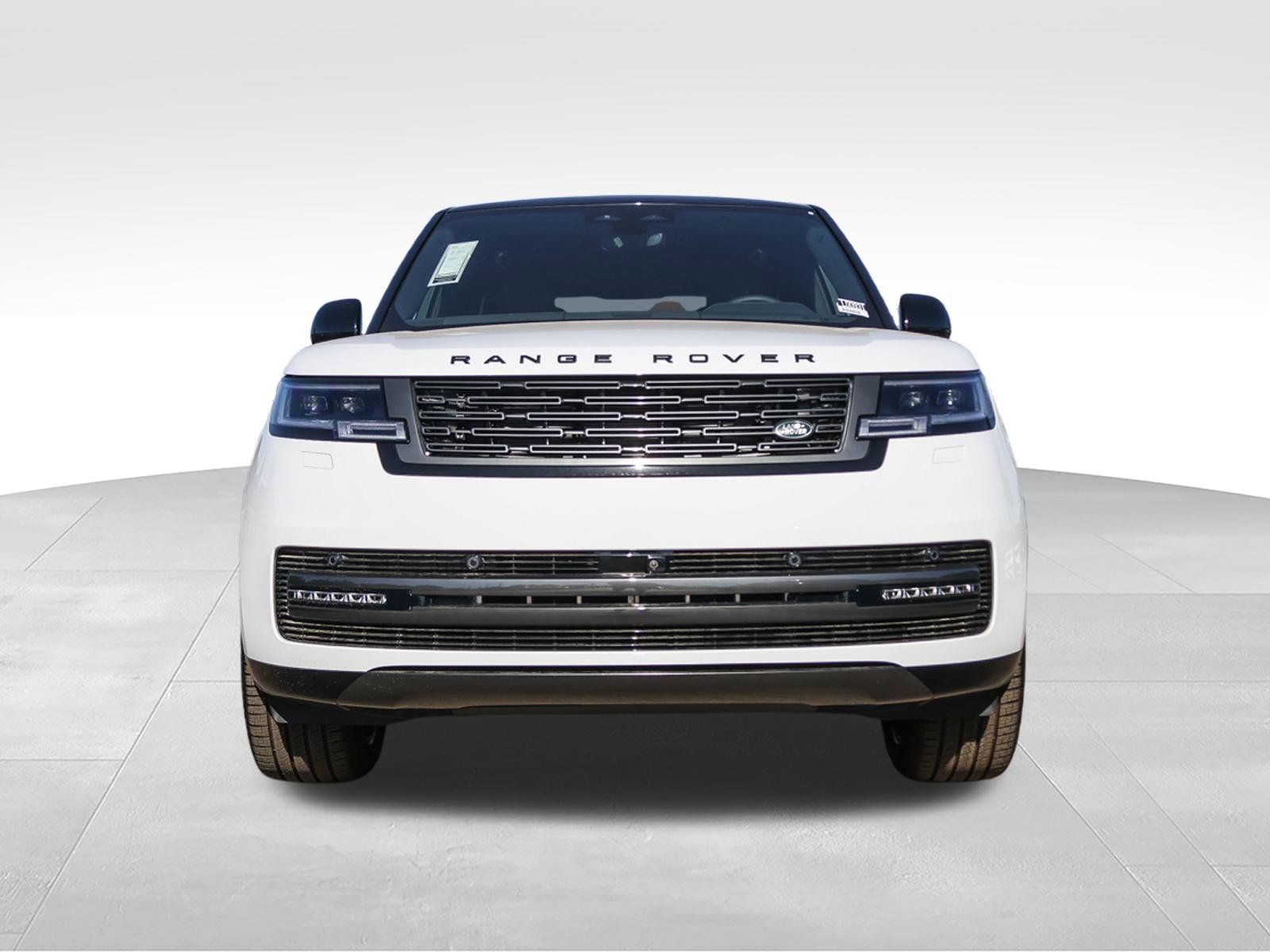 New 2026 Land Rover Range Rover SE AWD/4WD image 2