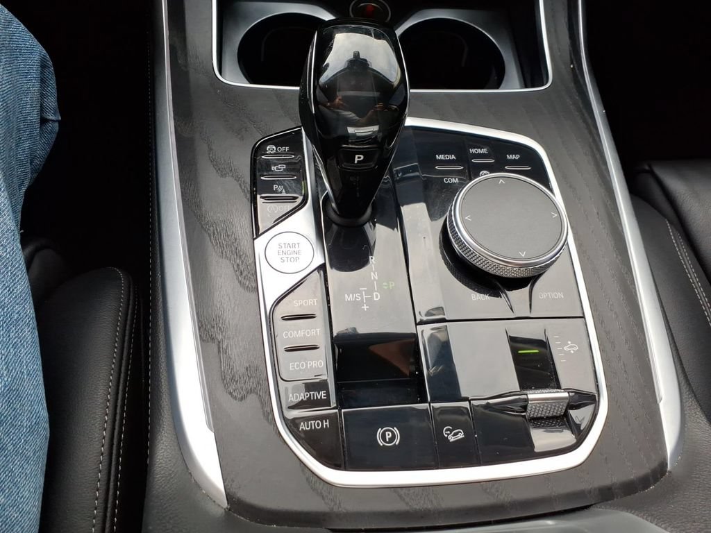 Used 2019 BMW X7 xDrive50i w/ Premium Package AWD/4WD image 15