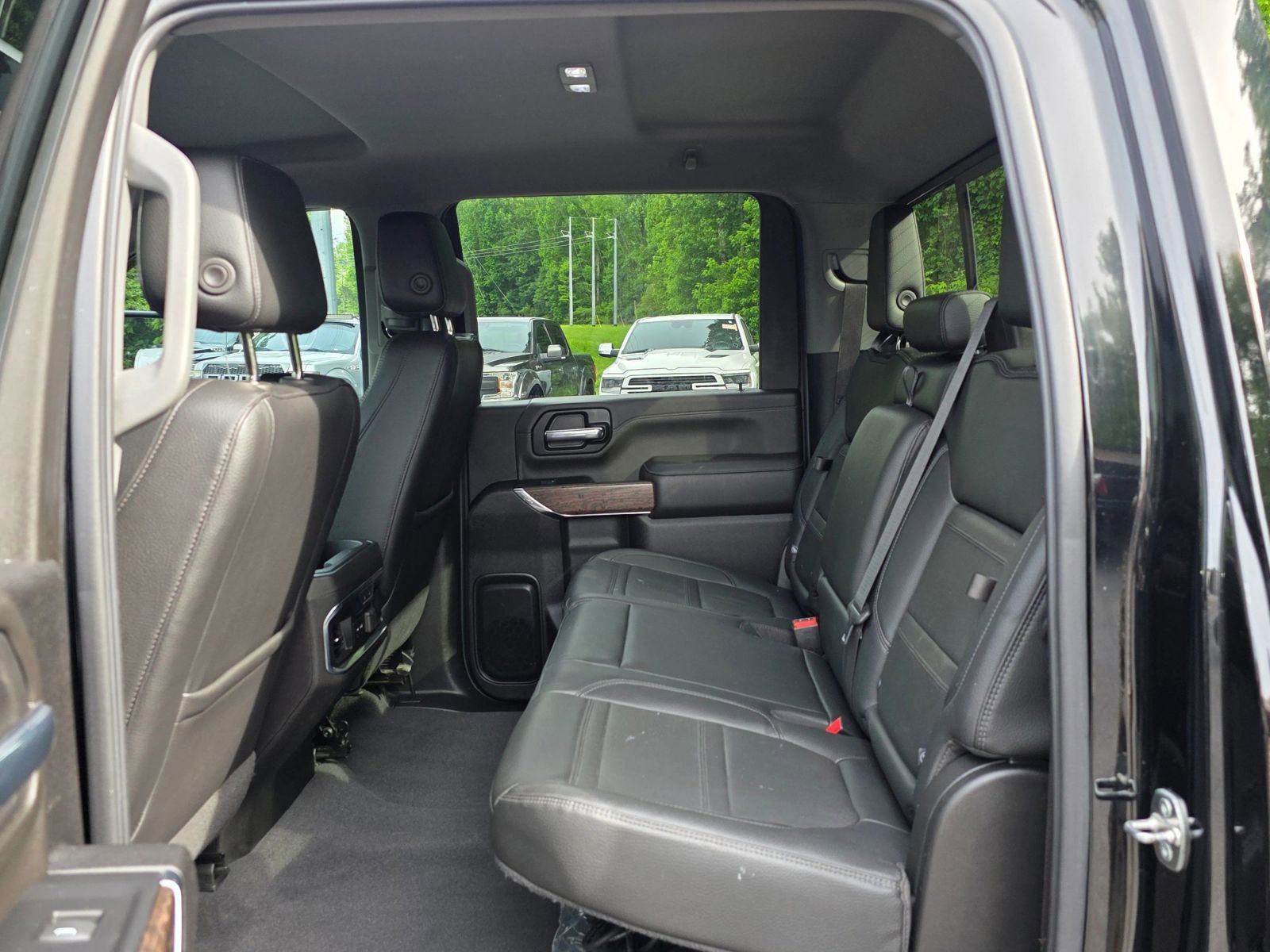 Used 2023 GMC Sierra 2500 Denali w/ Technology Package image 30