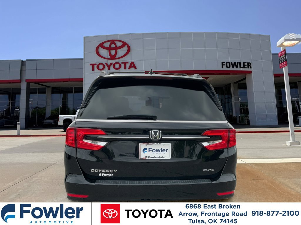 Used 2024 Honda Odyssey Elite image 6